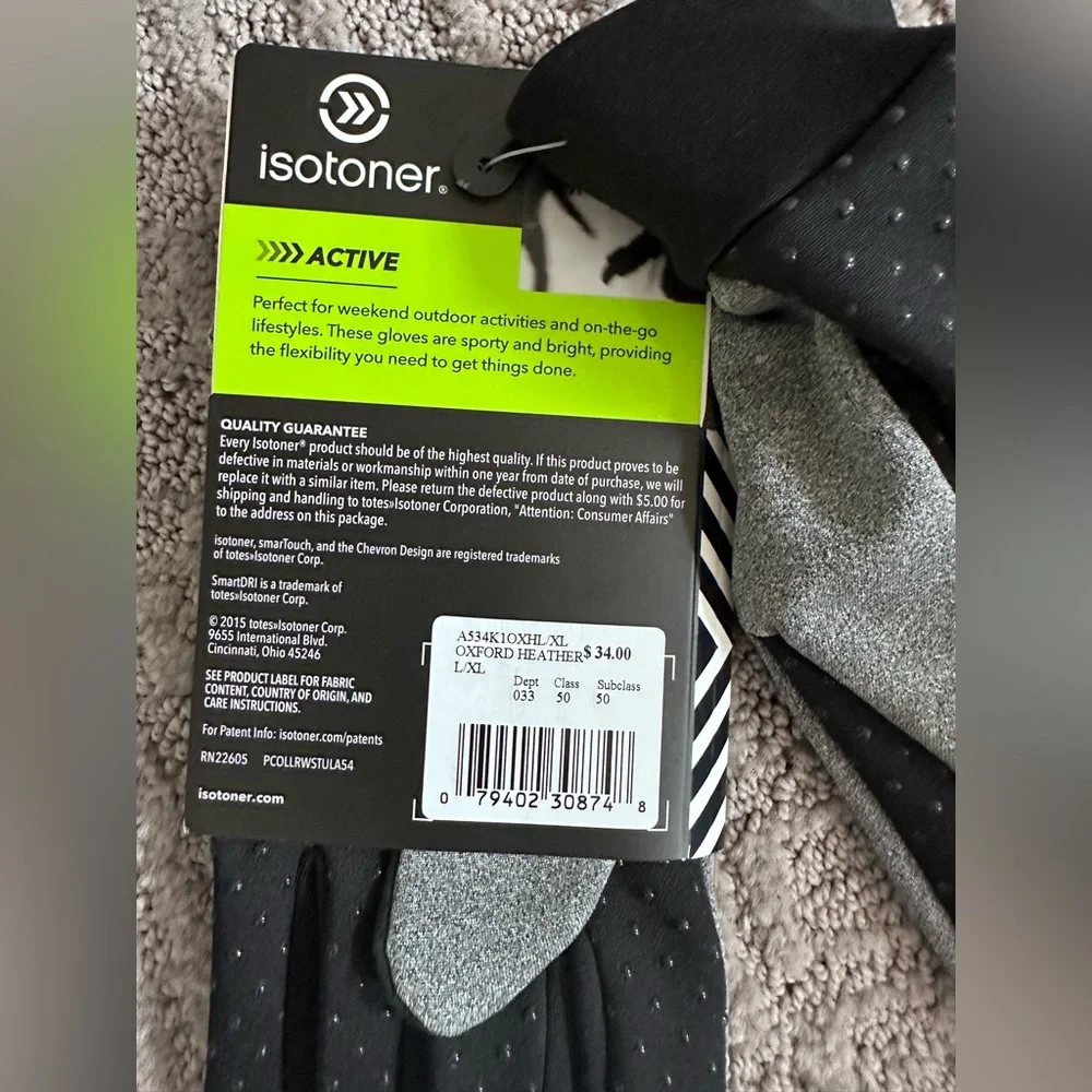 Isotoner Active Gloves with touchscreen technology- New With Tags